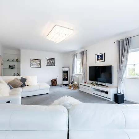 Fozzys Hoose * Aljezur