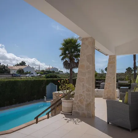 Villa Fozzys Hoose