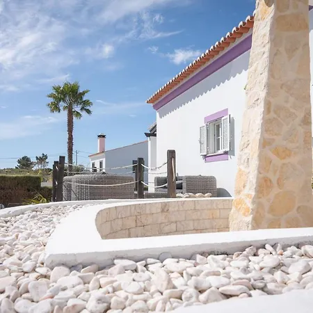 Fozzys Hoose Villa *